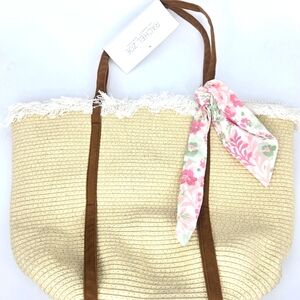 NWT Rachel Zoe Bohemian Woven Raffia Fringe beach Tote Bag Tan Pink‎ Floral bow